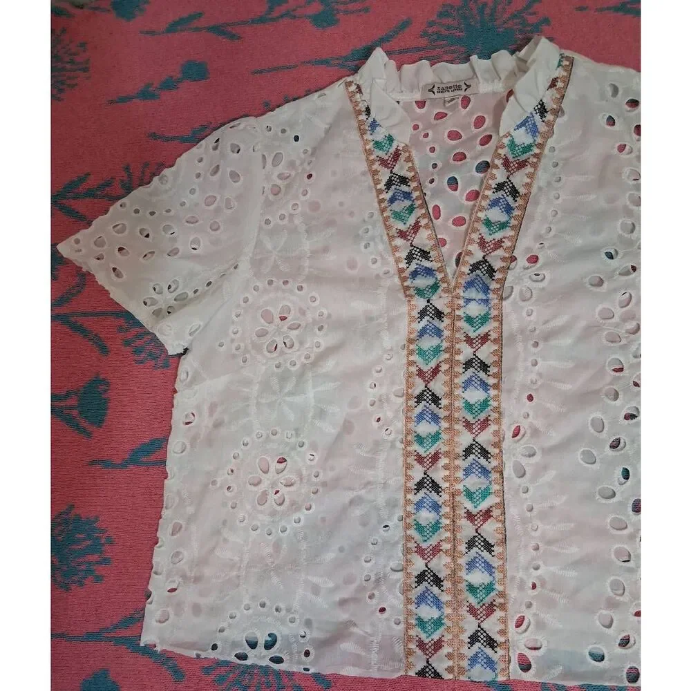 Nanette lepore womens medium white eyes top boxy airy spring summer blouse